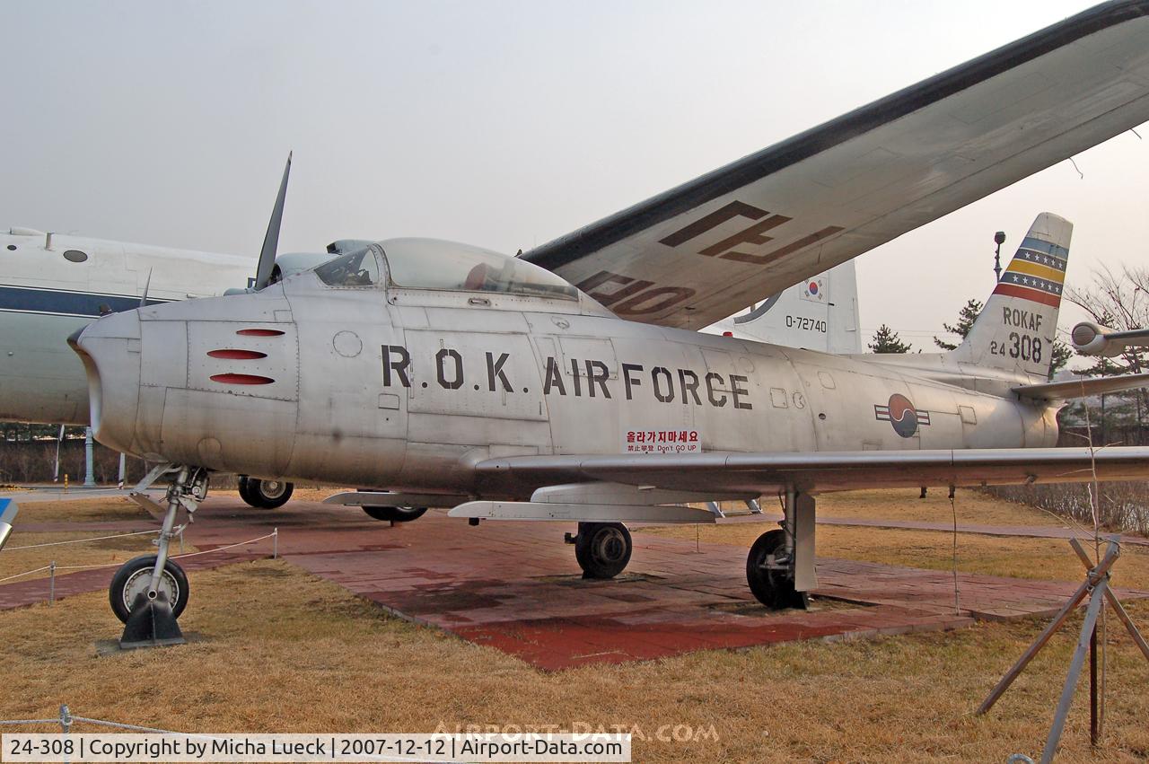 24-308, North American F-86F Sabre C/N 191-4, F-86F, at The War Memorial of Korea, Seoul