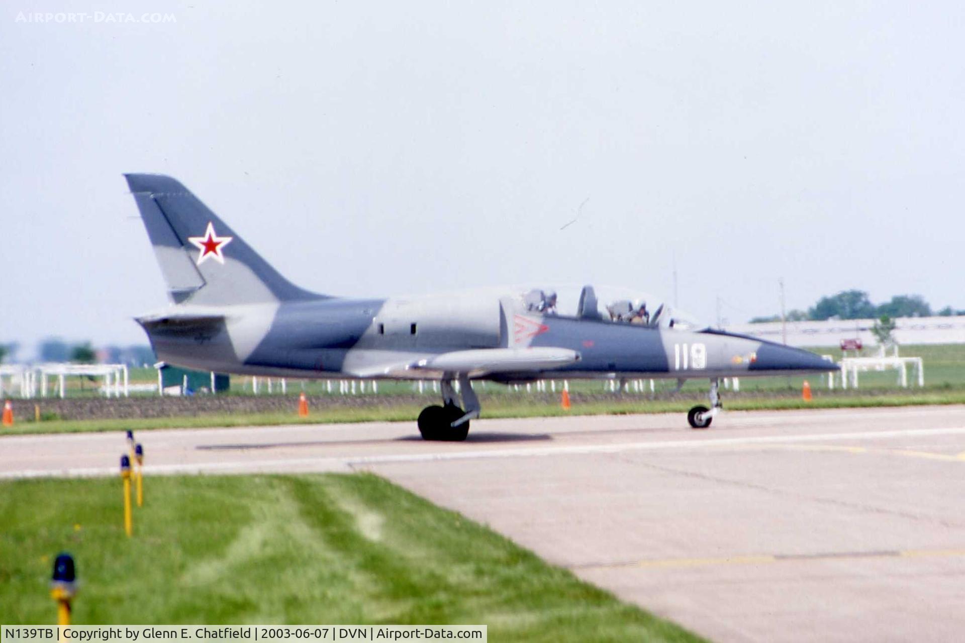 N139TB, 1984 Aero L-39 Albatros C/N 432919, L.39 at the Quad Cities Air Show