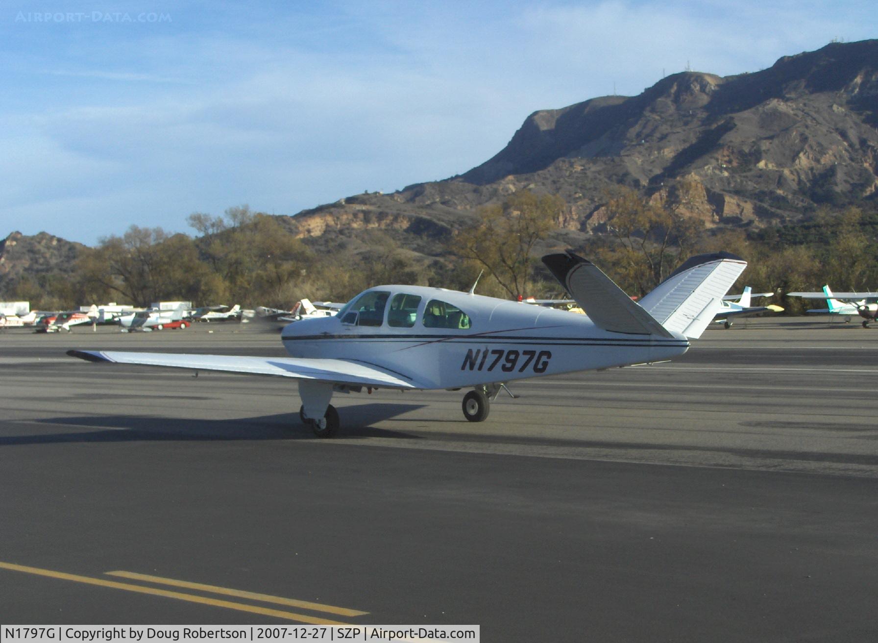 N1797G, 1962 Beech P35 Bonanza C/N D-6975, 1962 Beech P35 BONANZA, Continental IO-470-N 260 Hp, taxi to Rwy 22