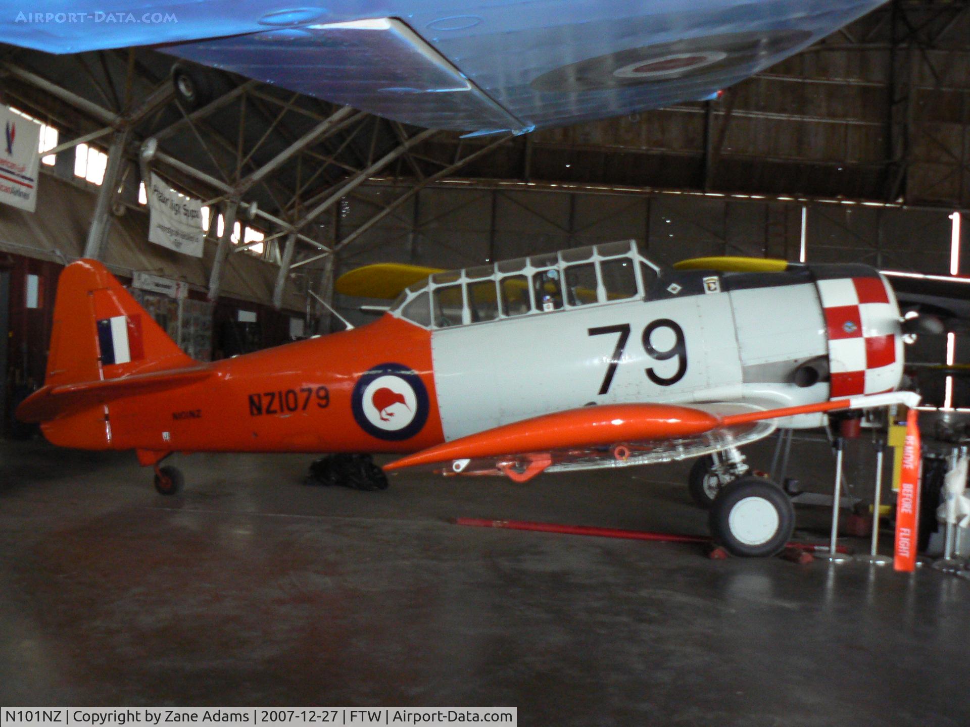 N101NZ, 1944 North American AT-6D Texan C/N 88-15611, At the Vintage Flying Museum
