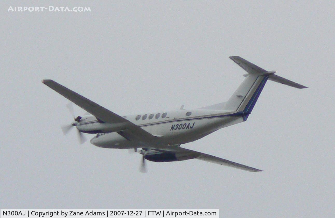 N300AJ, 1981 Beech B200 King Air C/N BB-965, Take off form Meacham Field