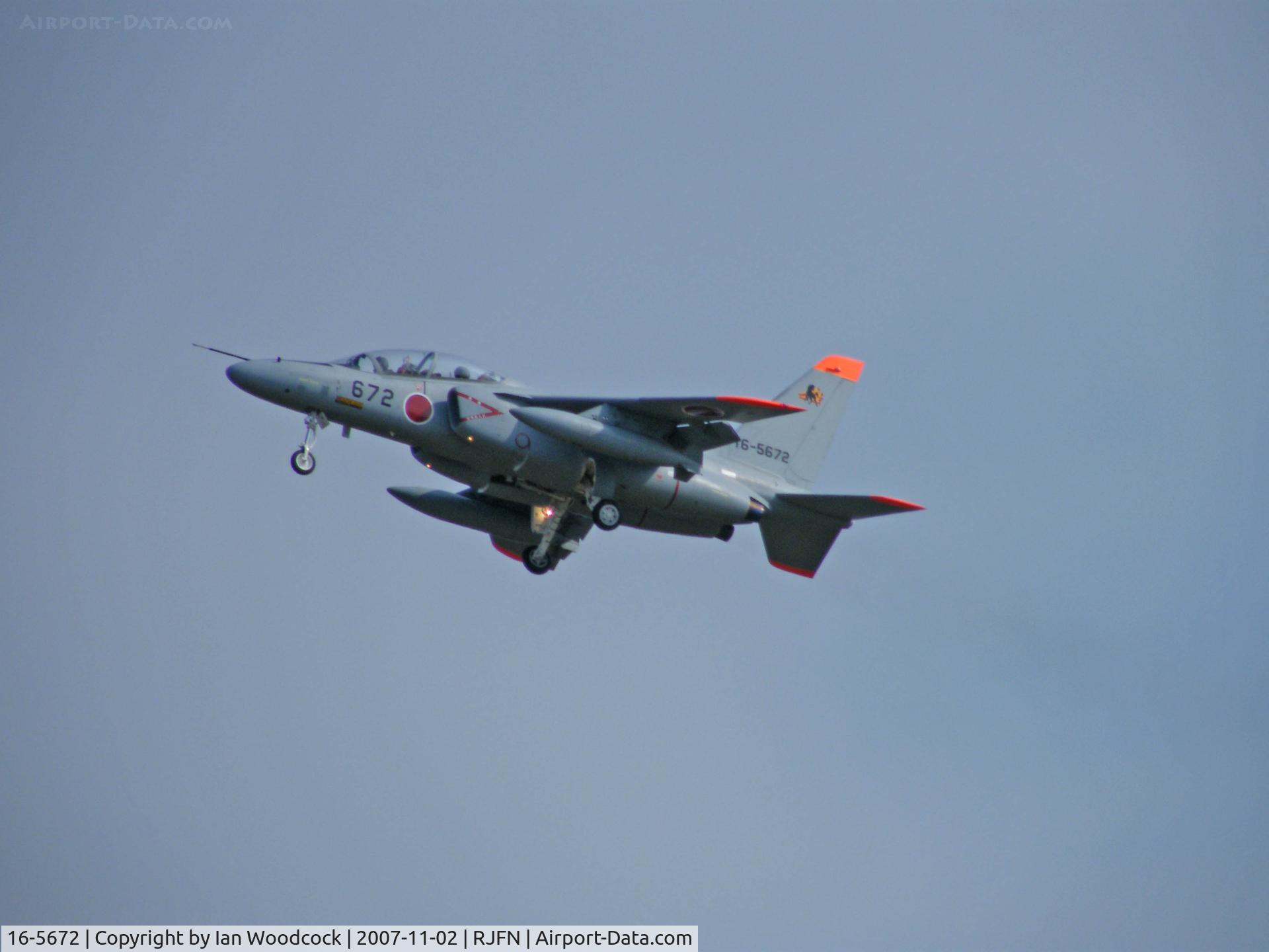 16-5672, Kawasaki T-4 C/N 1072, Kawasaki T-4/Nyutabaru AB