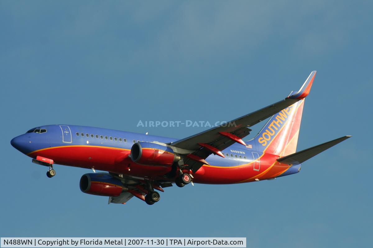 N488WN, 2004 Boeing 737-7H4 C/N 33853, Southwest