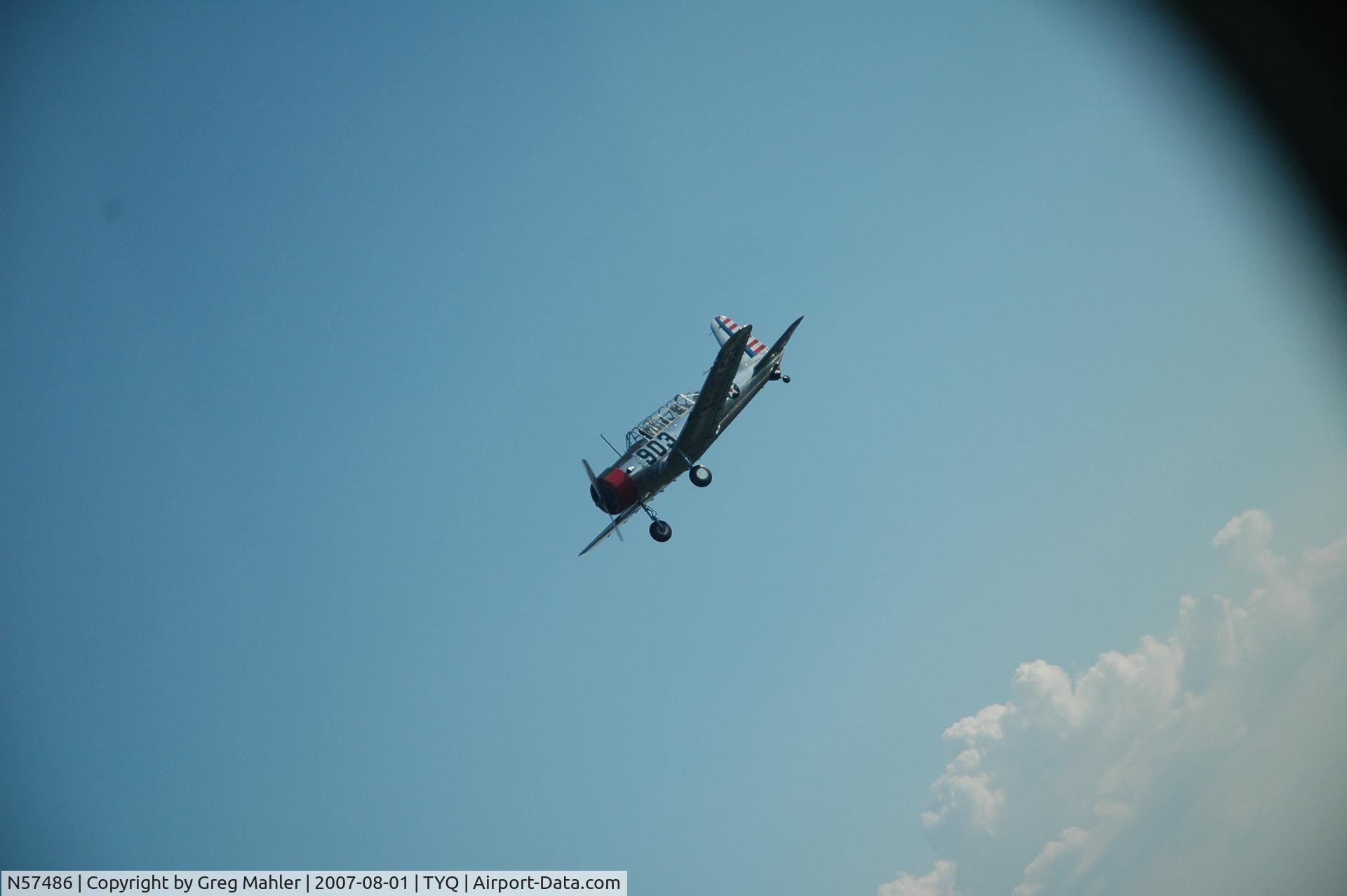 N57486, 1942 Consolidated Vultee BT-13A Valiant C/N 5665, 1942 BT-13 in flight in the Indianapolis, IN area