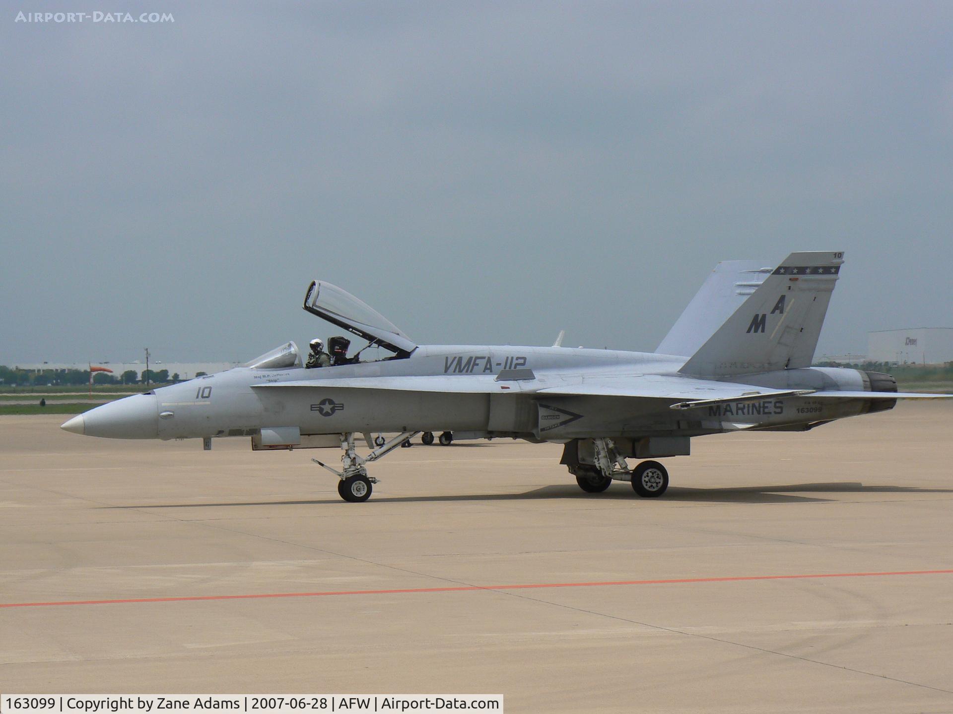 163099, McDonnell Douglas F/A-18A Hornet C/N 0484, VMFA-112 (MA 10)