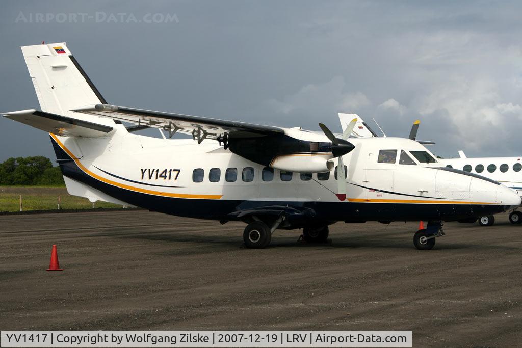 YV1417, Let L-410UVP Turbolet C/N Not found YV1417, visitor