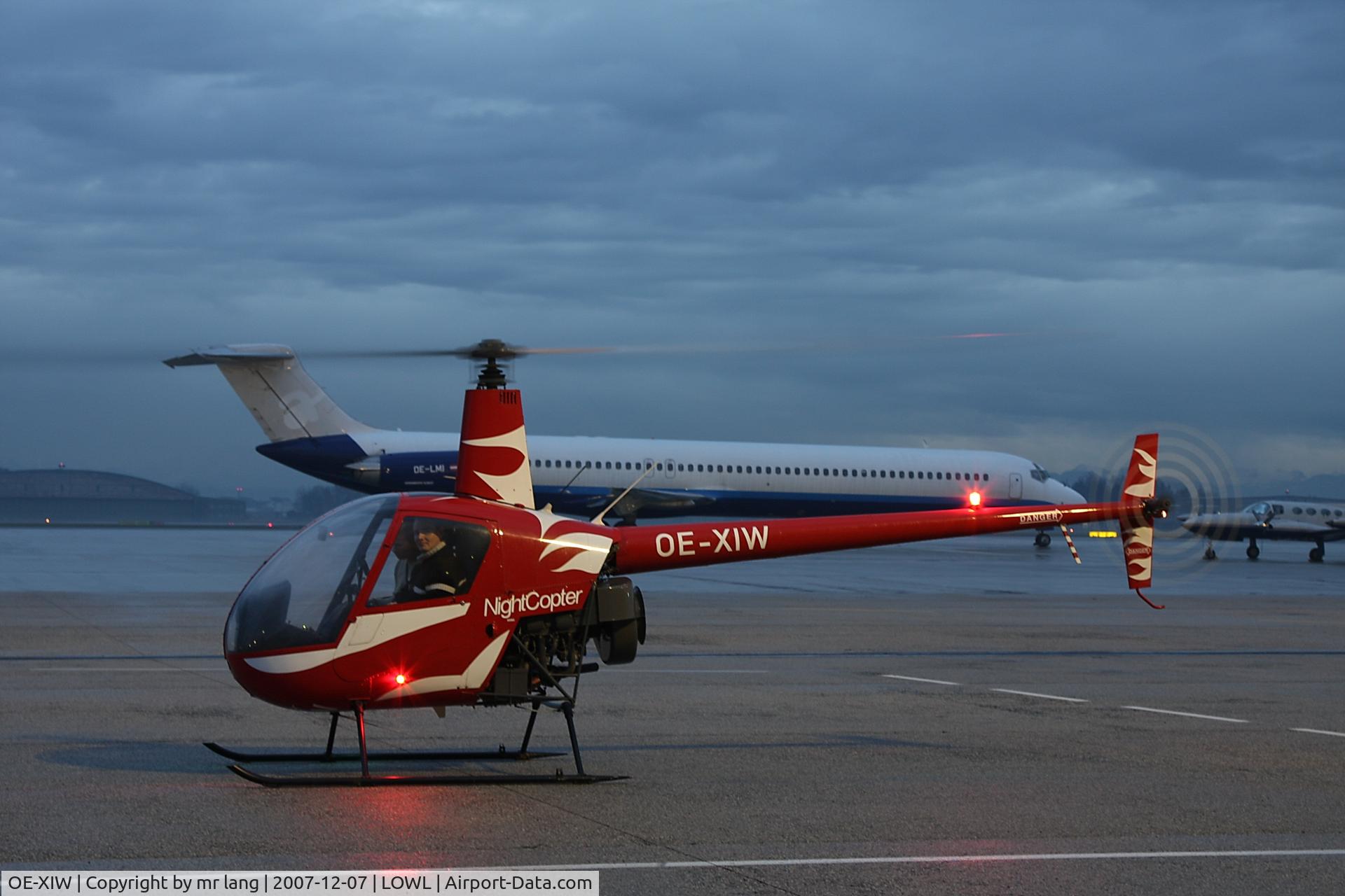 OE-XIW, Robinson R22 Beta C/N 1483, NVFR R22