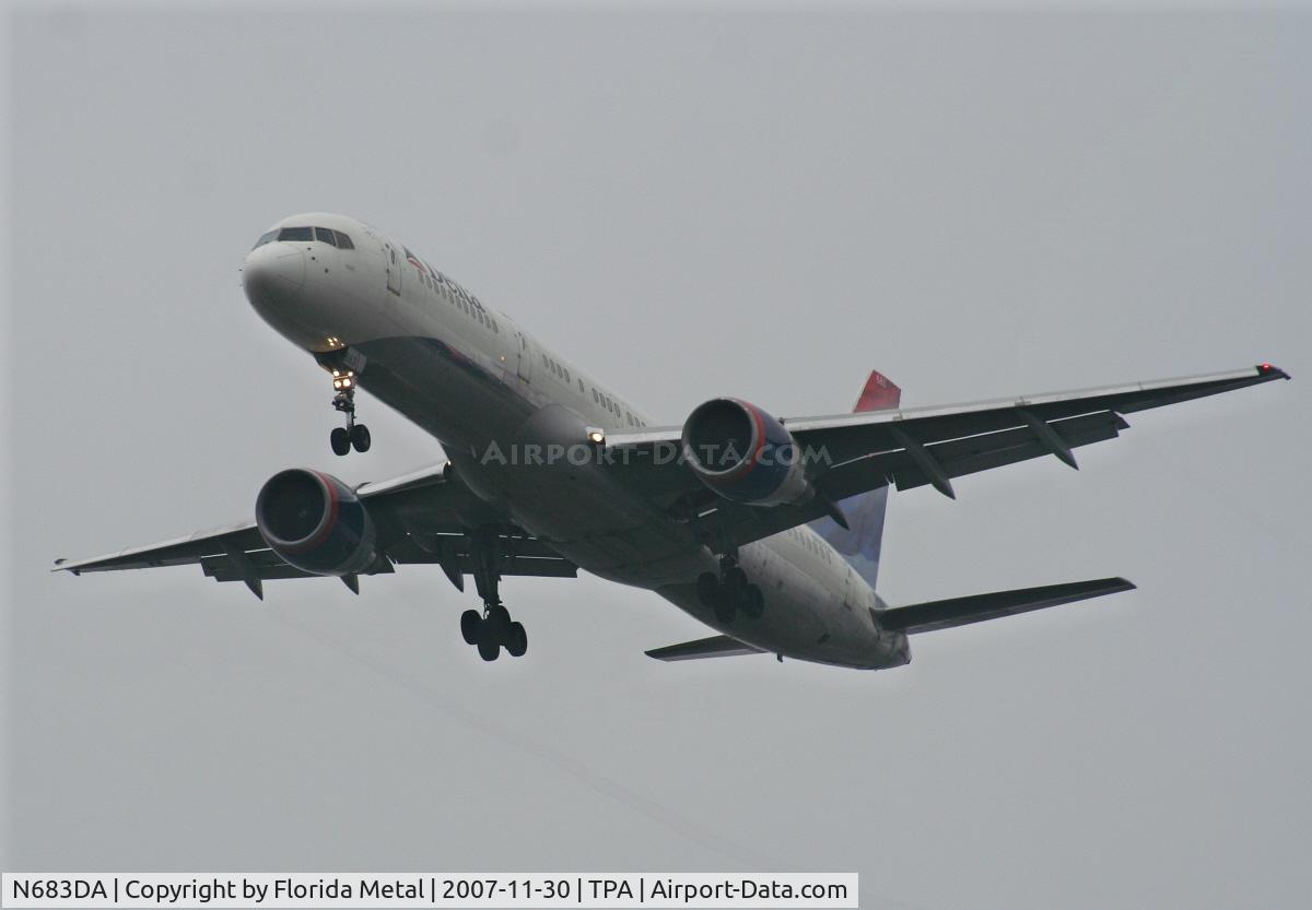 N683DA, 1993 Boeing 757-232 C/N 27103, Delta