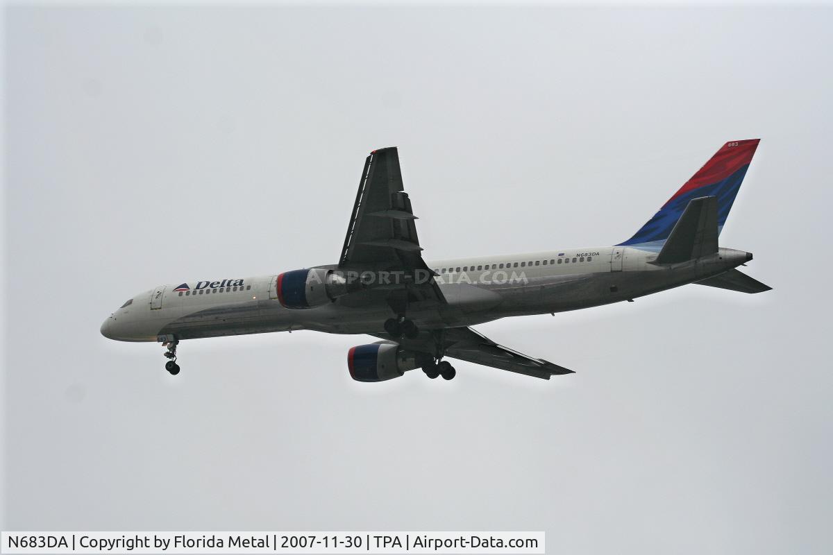 N683DA, 1993 Boeing 757-232 C/N 27103, Delta