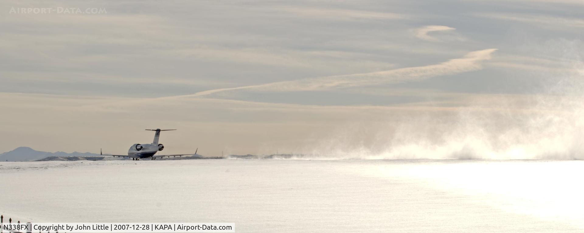N338FX, 2006 Bombardier Challenger 604 (CL-600-2B16) C/N 5656, Really kicking up the snow