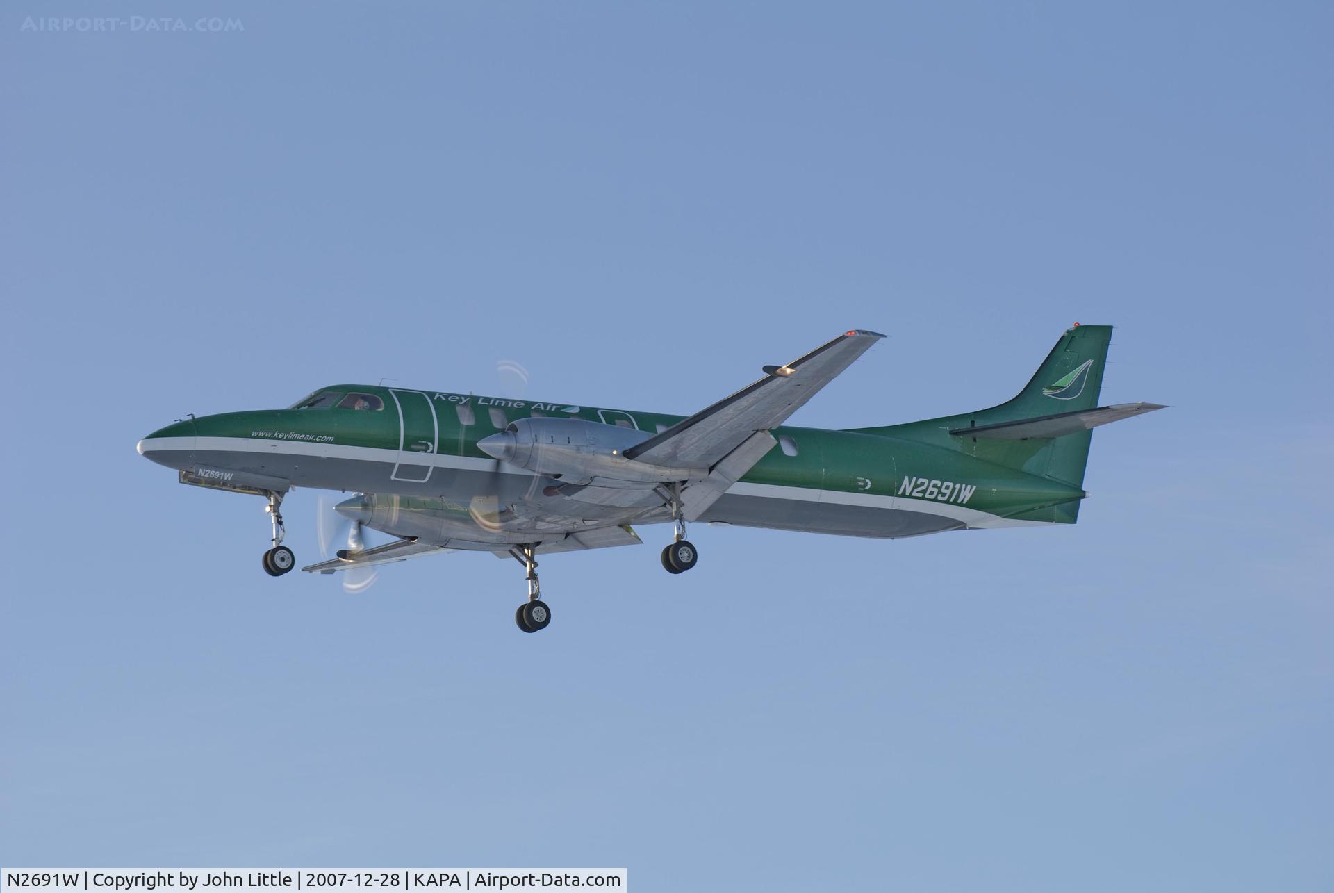 N2691W, 1986 Fairchild SA-227AC Metro III C/N AC-655B, KeyLime flight over the numbers to 17L
