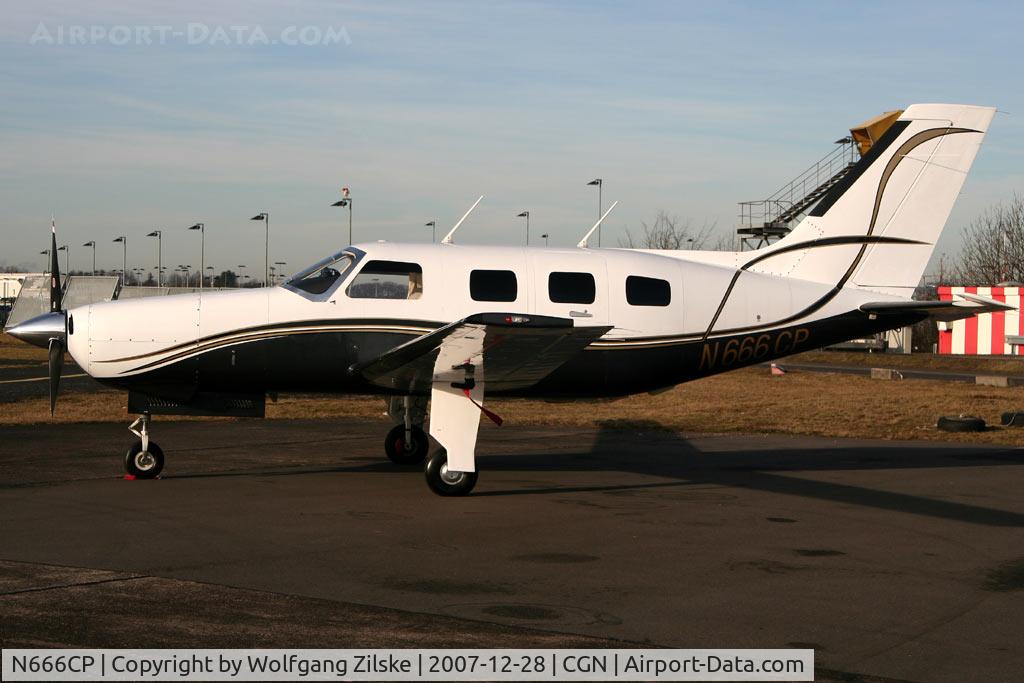 N666CP, 1985 Piper PA-46-310P Malibu C/N 46-8508080, visitor