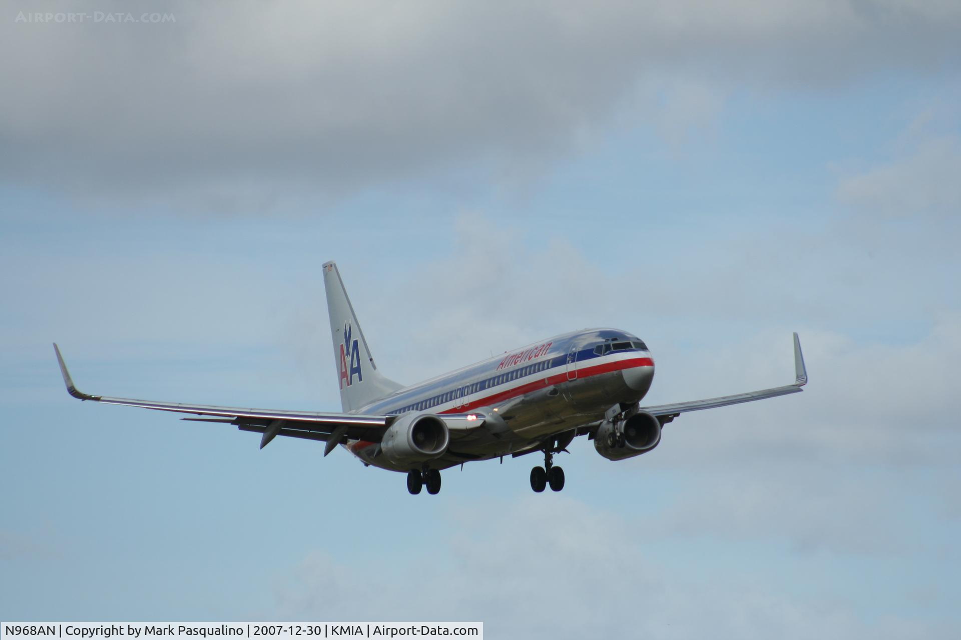 N968AN, 2001 Boeing 737-823 C/N 30095, Boeing 737-800