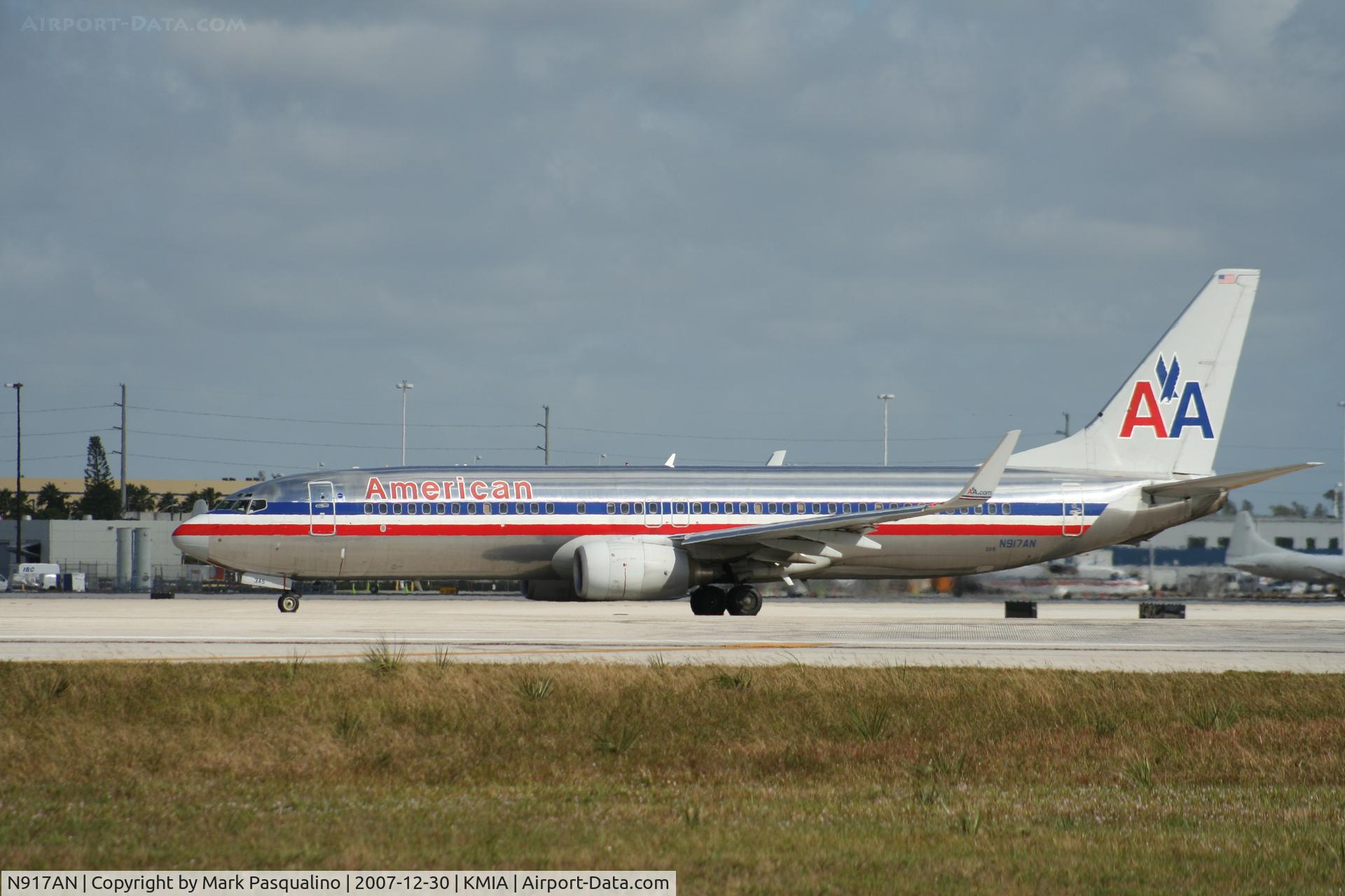 N917AN, 1999 Boeing 737-823 C/N 29518, Boeing 737-800