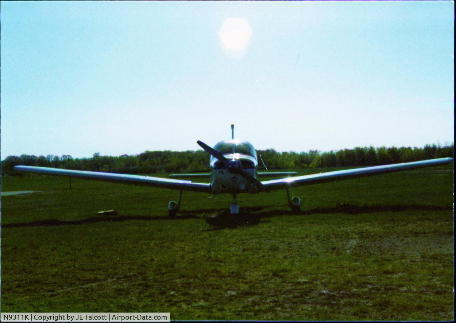 N9311K, 1976 Piper PA-28-151 C/N 28-7615195, On the filed in Minnesota