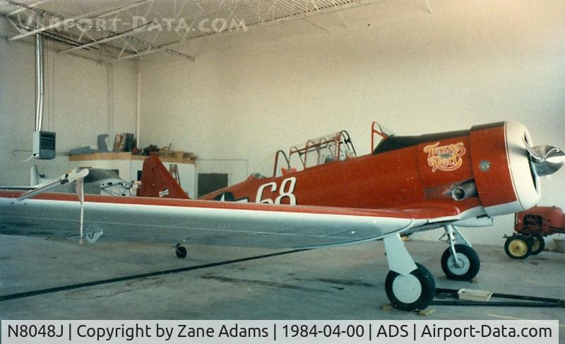 N8048J, 1951 North American Medore T-6G Texan C/N 182-750, Race 68 
