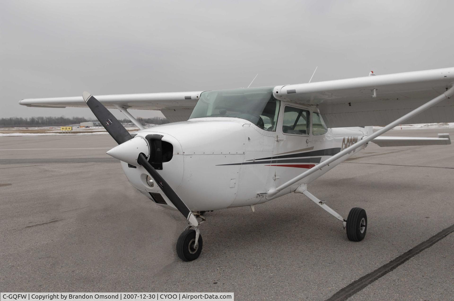 C-GQFW, 1976 Cessna 172M C/N 17265745, Parked Up In Cyoo (Oshawa)
