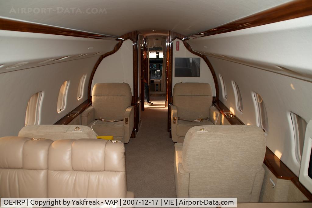 OE-IRP, 2001 Bombardier BD-700-1A10 Global Express XRS C/N 9106, Globalexpress