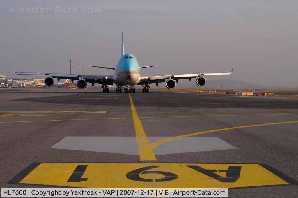 HL7600, 2004 Boeing 747-4B5F/SCD C/N 33945, Korean Air Boeing 747-400