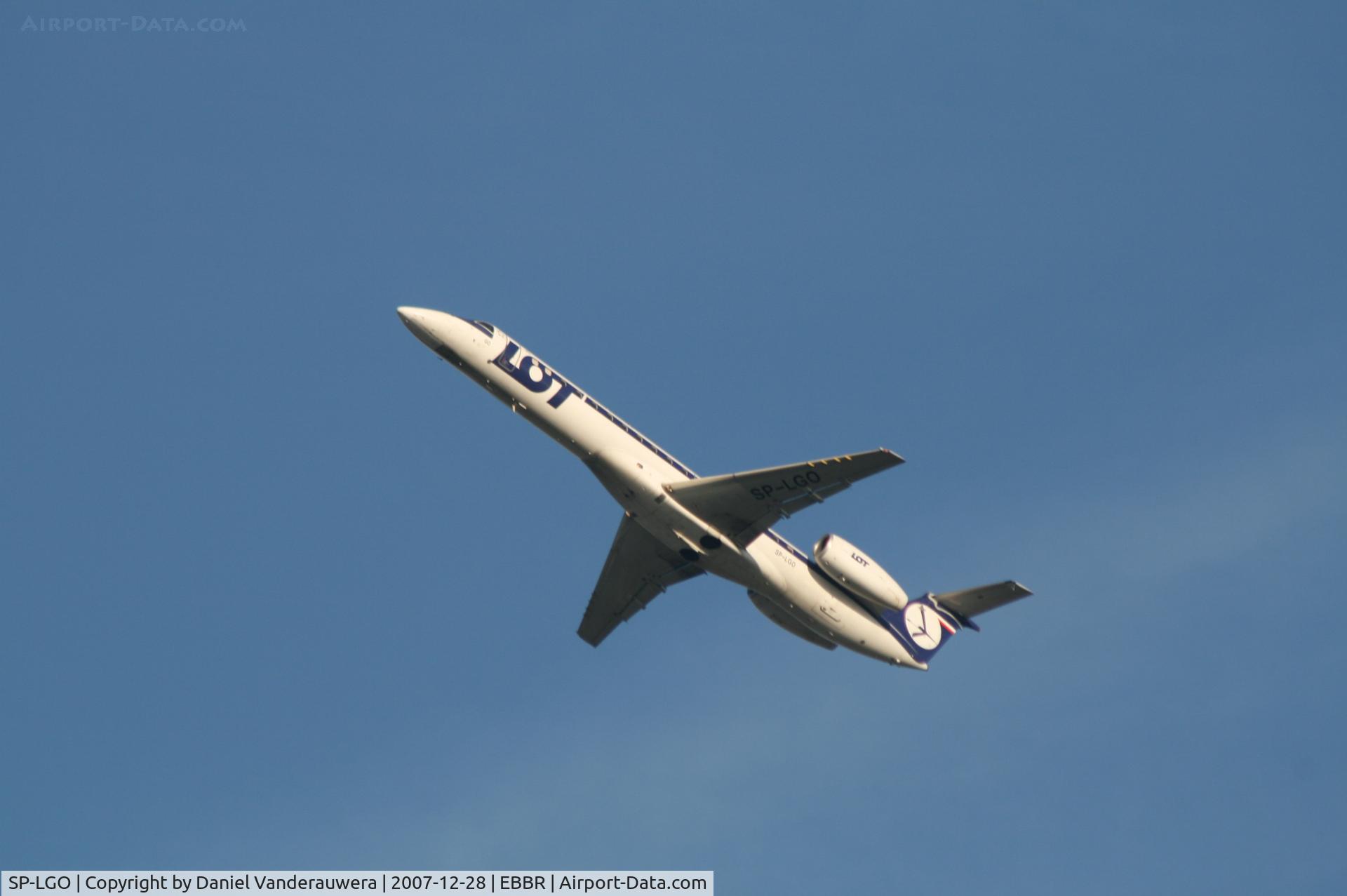 SP-LGO, 2002 Embraer EMB-145MP (ERJ-145MP) C/N 145560, taking off from rwy 25R