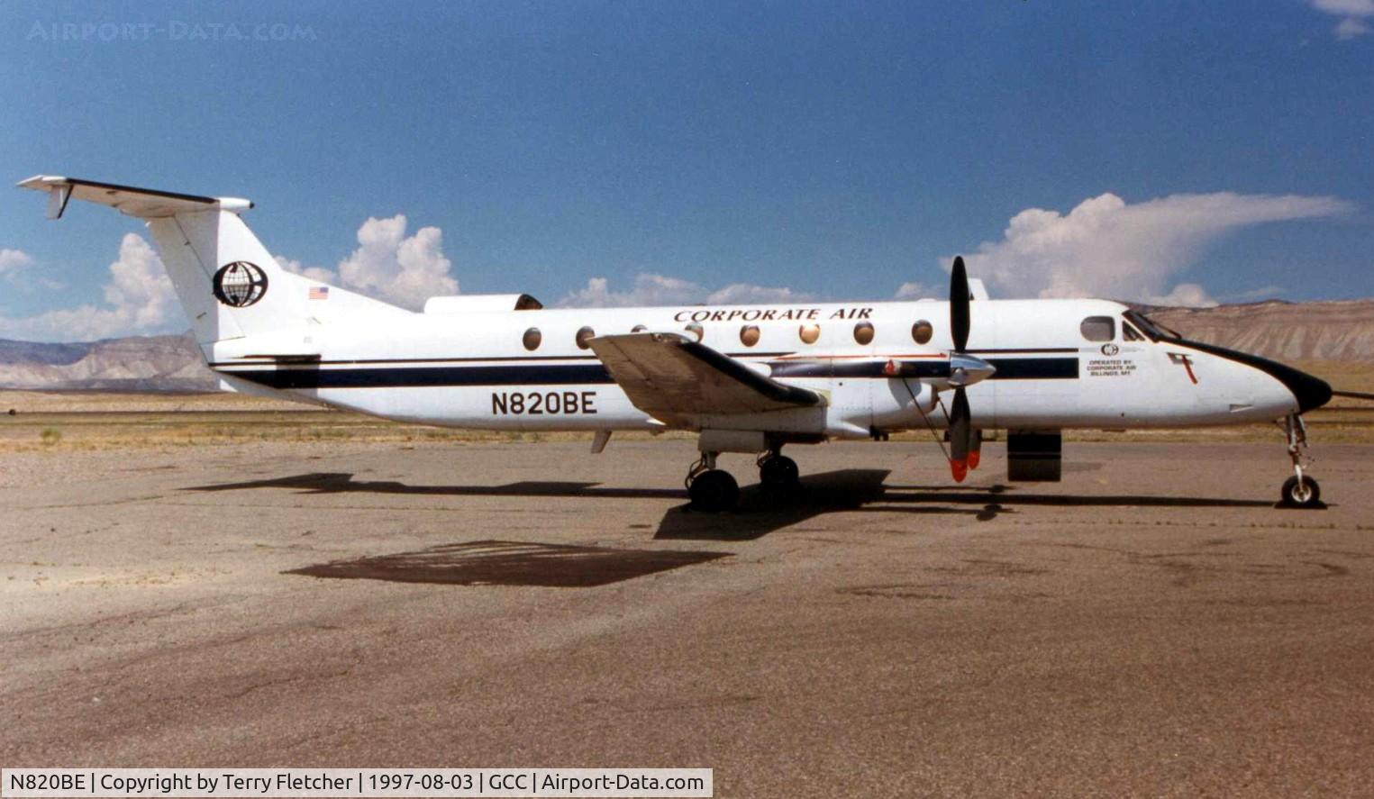 N820BE, Beech B1900C Sport 150 C/N UB-64, Beech 190C in Corporate Air Livery in 1997