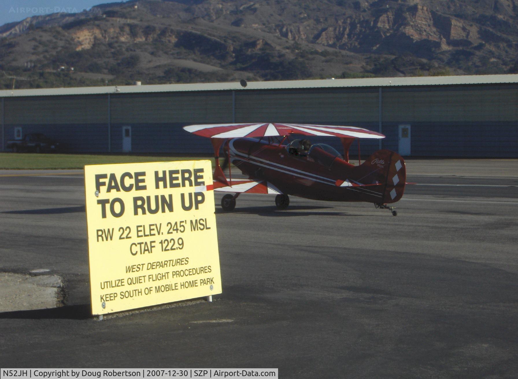 N52JH, 1981 Pitts S-1C Special C/N 1 (N52JH), 1981 Shea PITTS SPECIAL S-1C, Lycoming O&VO-360 180 Hp, taxi to hangar