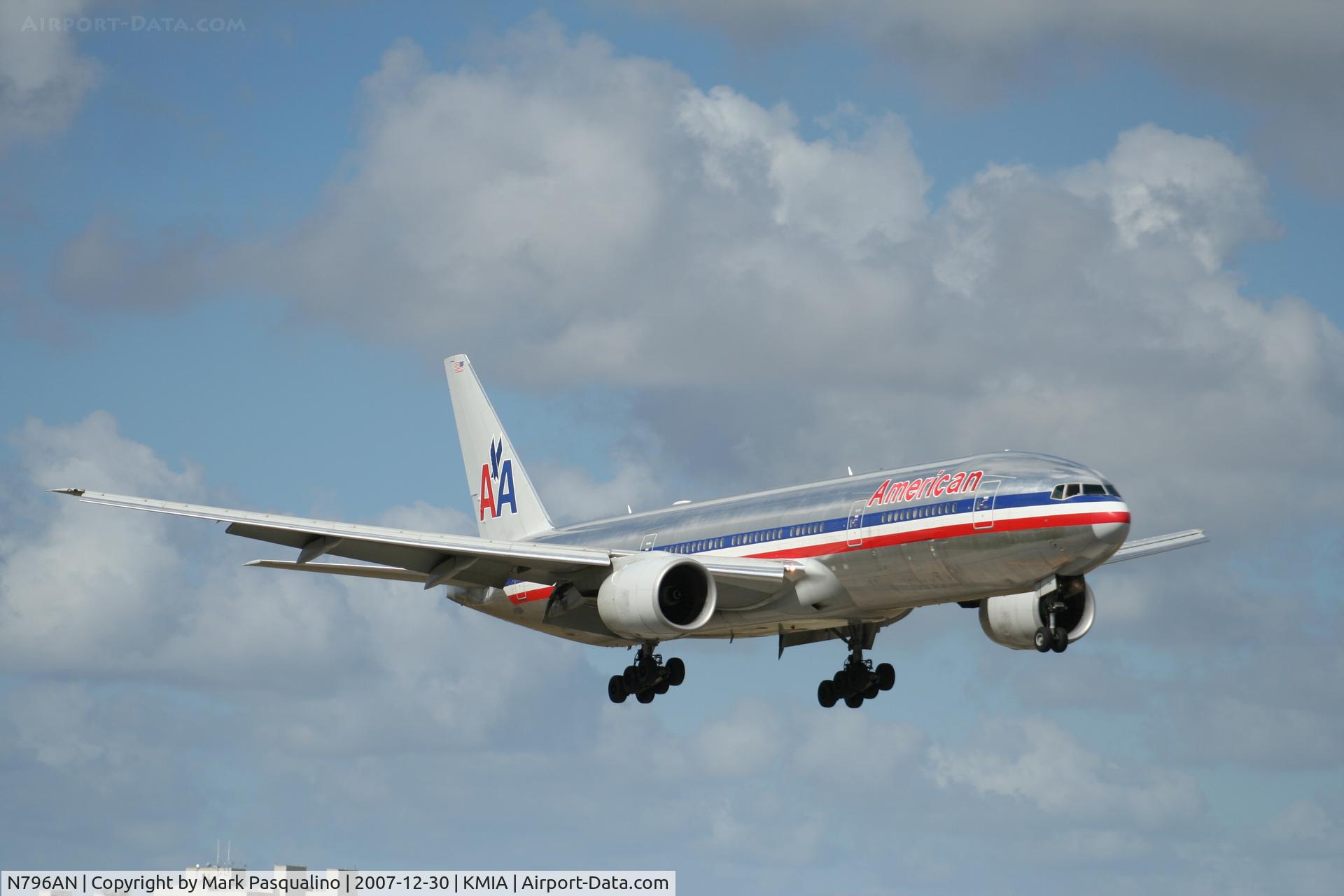 N796AN, 2000 Boeing 777-223 C/N 30796, Boeing 777-200