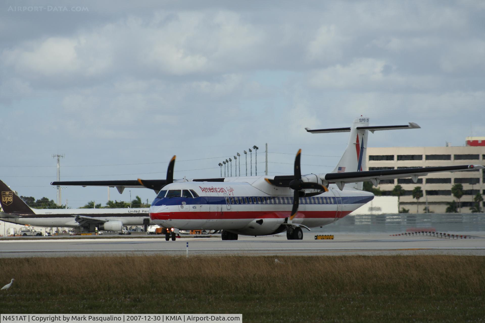 N451AT, 1995 ATR 72-212 C/N 451, ATR-72-212
