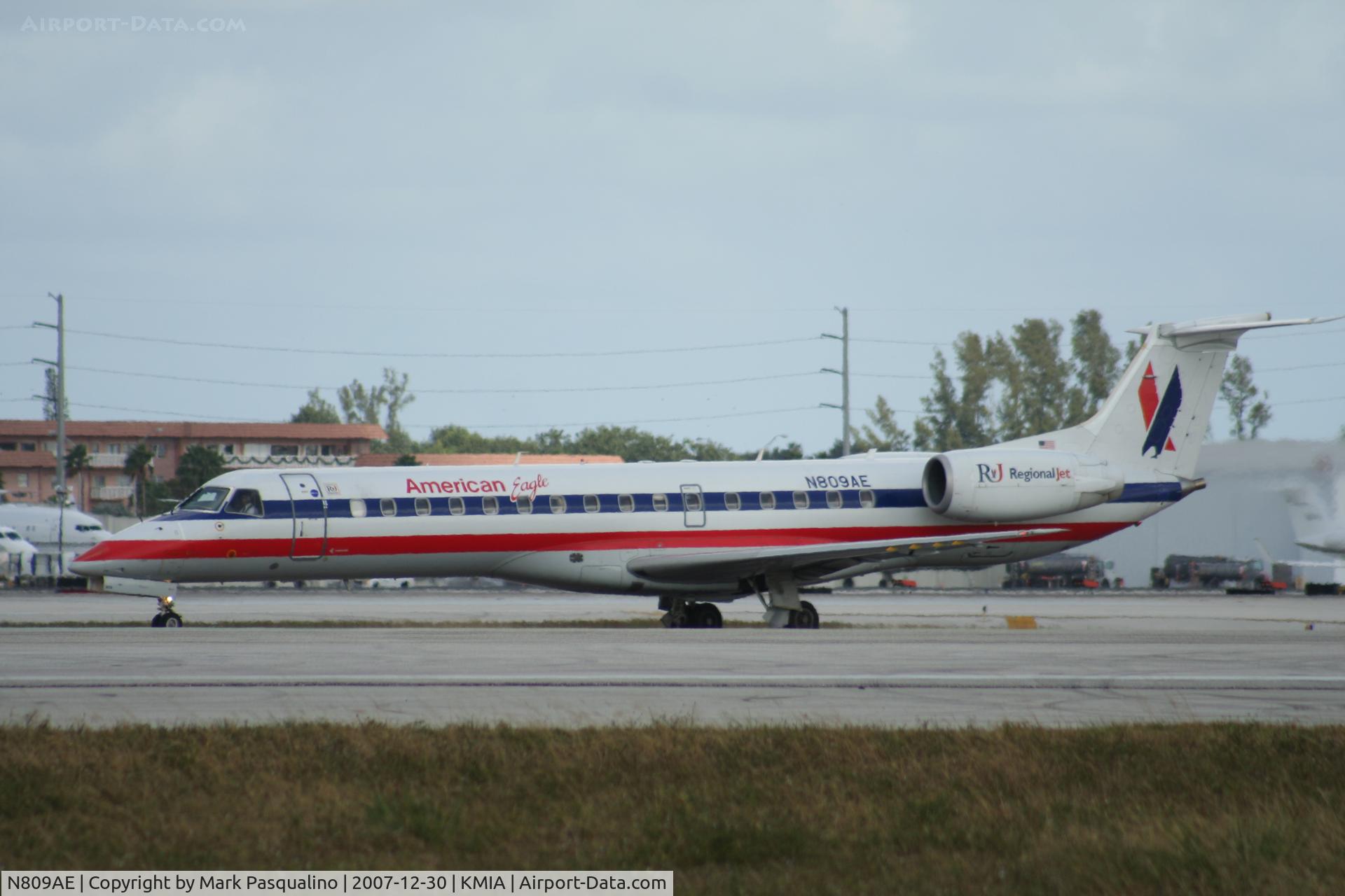 N809AE, 2001 Embraer ERJ-140LR (EMB-135KL) C/N 145521, EMB-135KL