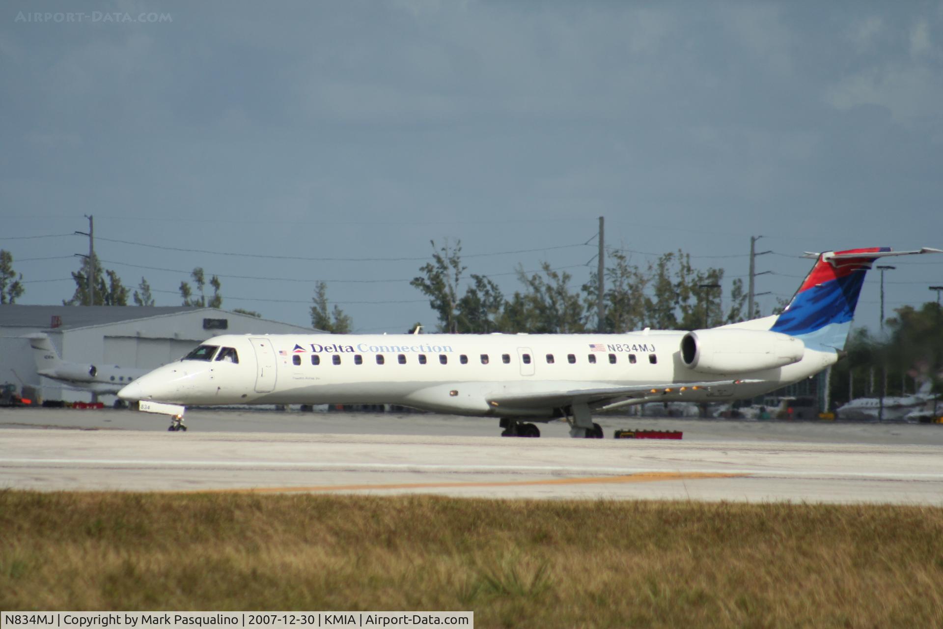 N834MJ, 2000 Embraer EMB-145LR C/N 145340, EMB-145LR