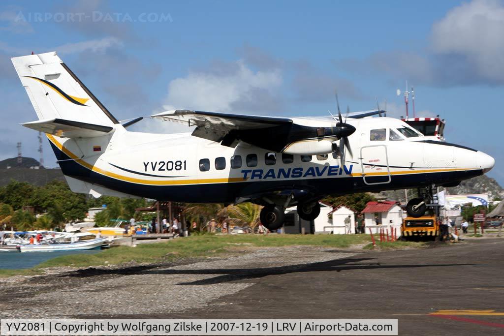 YV2081, 1987 Let L-410UVP-E Turbolet C/N 872015, visitor