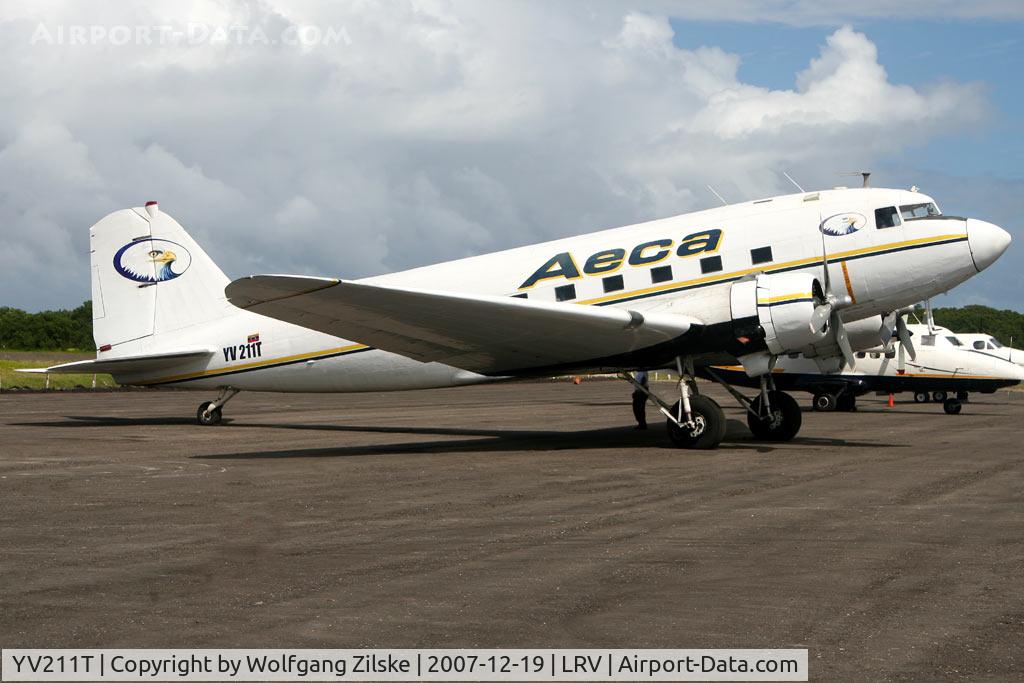 YV211T, 1943 Douglas C-47A-60-DL Skytrain C/N 10201, visitor