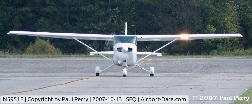 N5951E, 1978 Cessna 172N C/N 17271974, Fresh from the runway