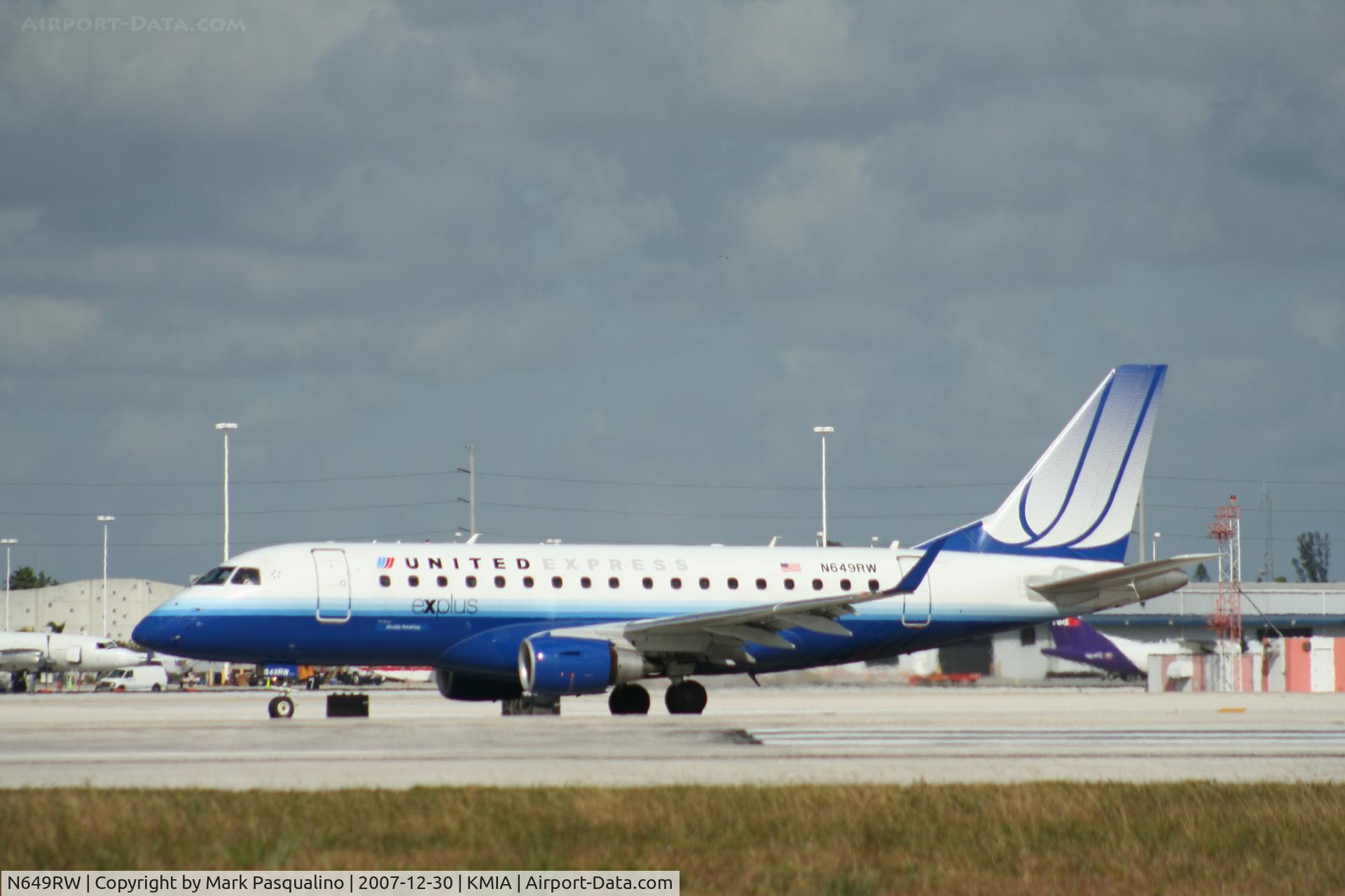 N649RW, 2005 Embraer 170SE (ERJ-170-100SE) C/N 17000070, ERJ 170-100 SE