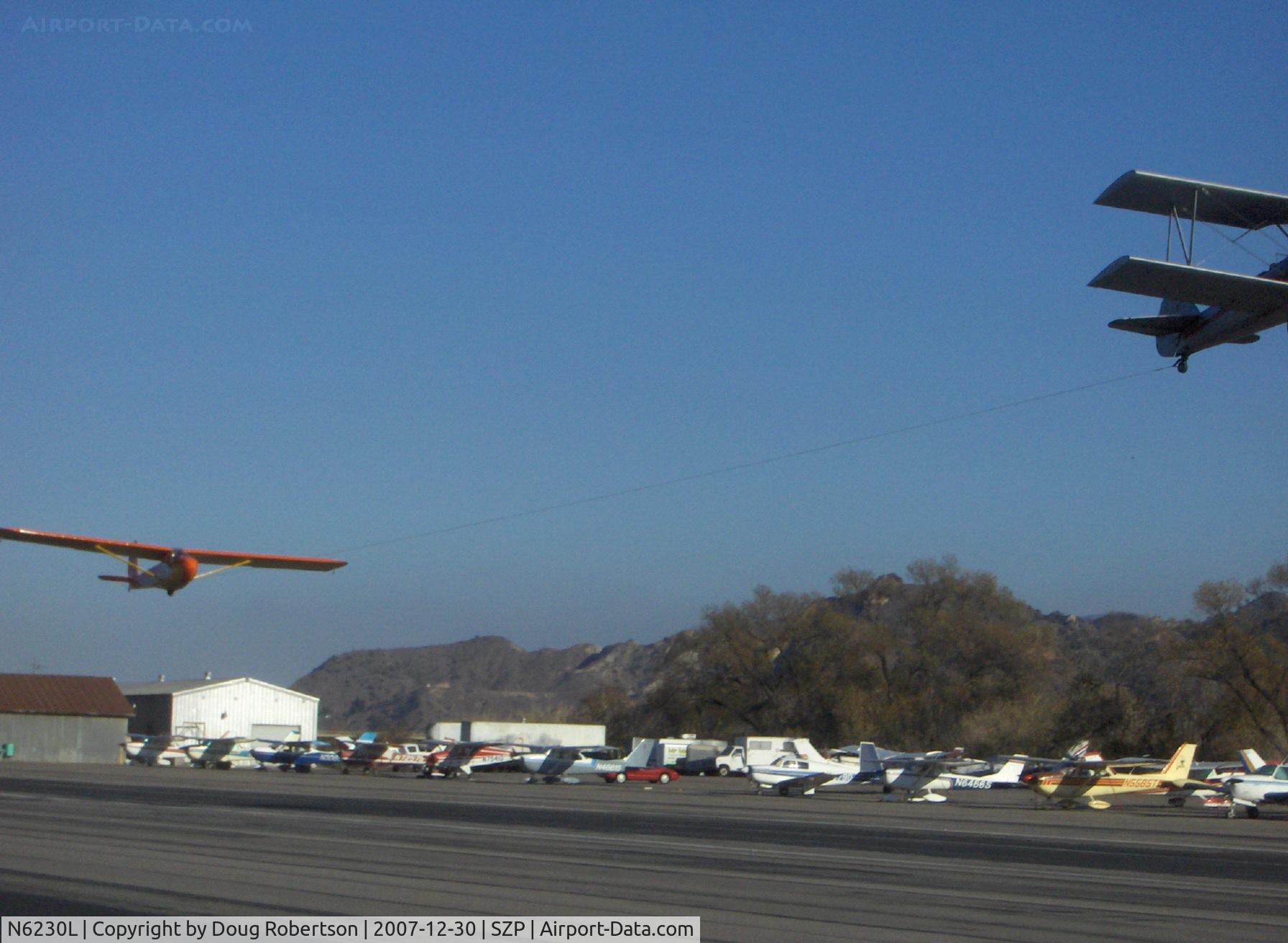 N6230L, 1964 Schweizer SGU 2-22E C/N 182, 1964 Schweizer SGU 2-22E Glider, Son & Dad towed aloft Rwy 22 by N65124 flown by Mom