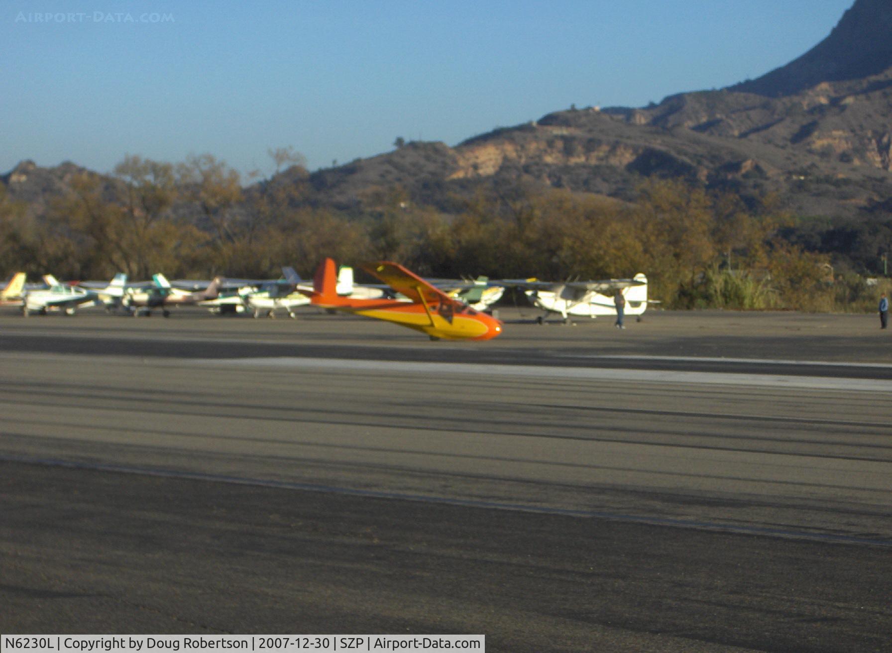 N6230L, 1964 Schweizer SGU 2-22E C/N 182, 1964 Schweizer SGU 2-22E Glider, Son & Dad second landing on Rwy 22