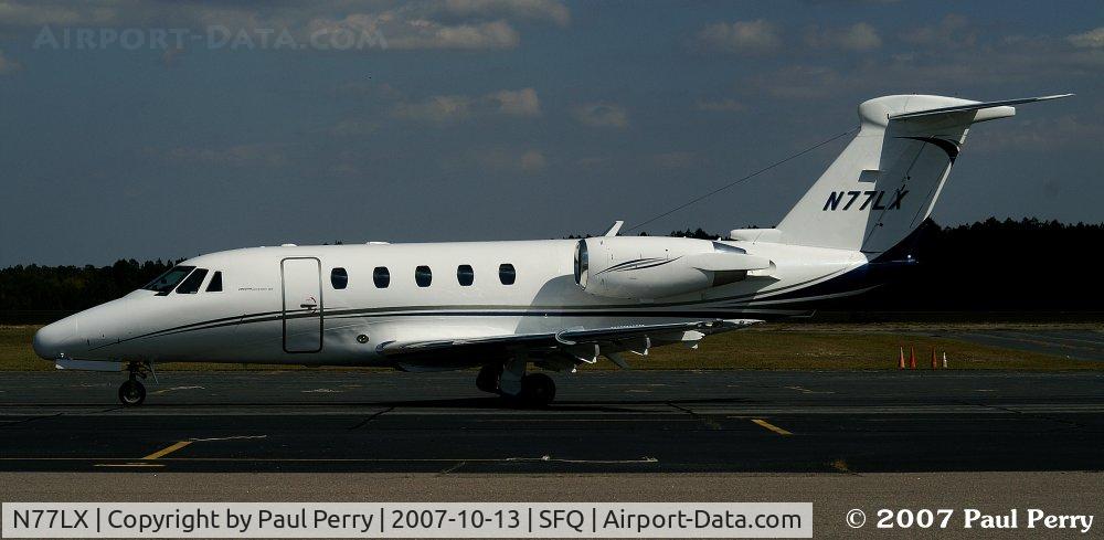 N77LX, 1995 Cessna 650 C/N 650-7051, Coming past, the very sleek Citation III