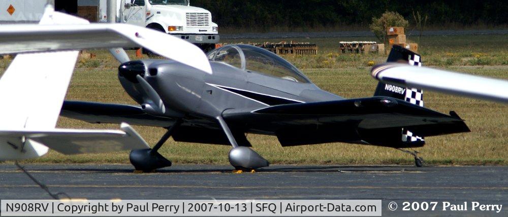 N908RV, 2006 Vans RV-8 C/N 82002, Tucked away on the back row
