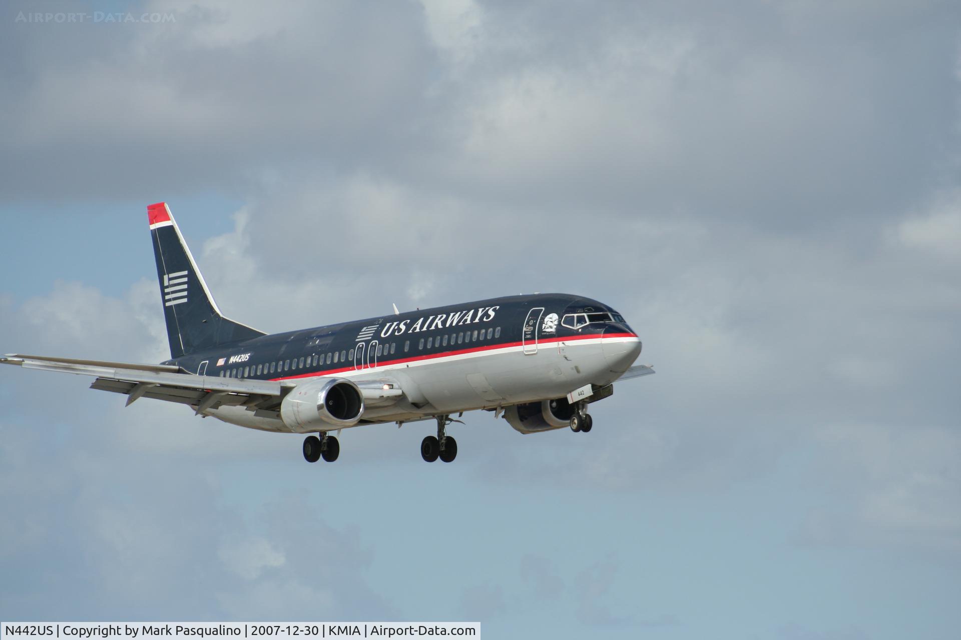 N442US, 1990 Boeing 737-4B7 C/N 24841, Boeing 737-400