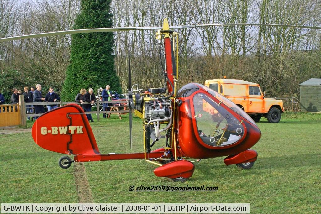 G-BWTK, 1997 RAF 2000 GTX SE C/N PFA G/13-1264, HEX: 403C5A