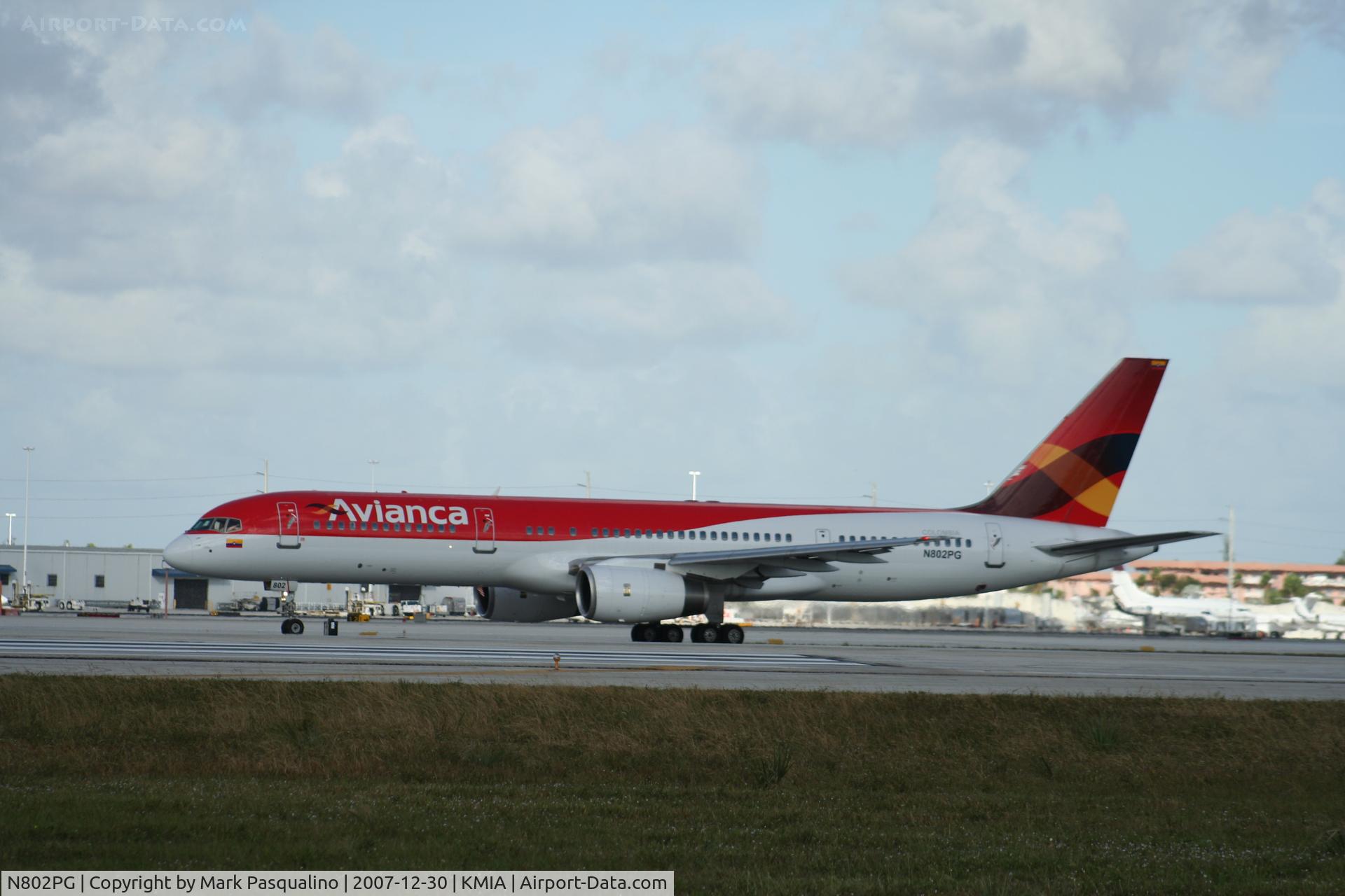 N802PG, 1990 Boeing 757-21B C/N 24774, Boeing 757-200