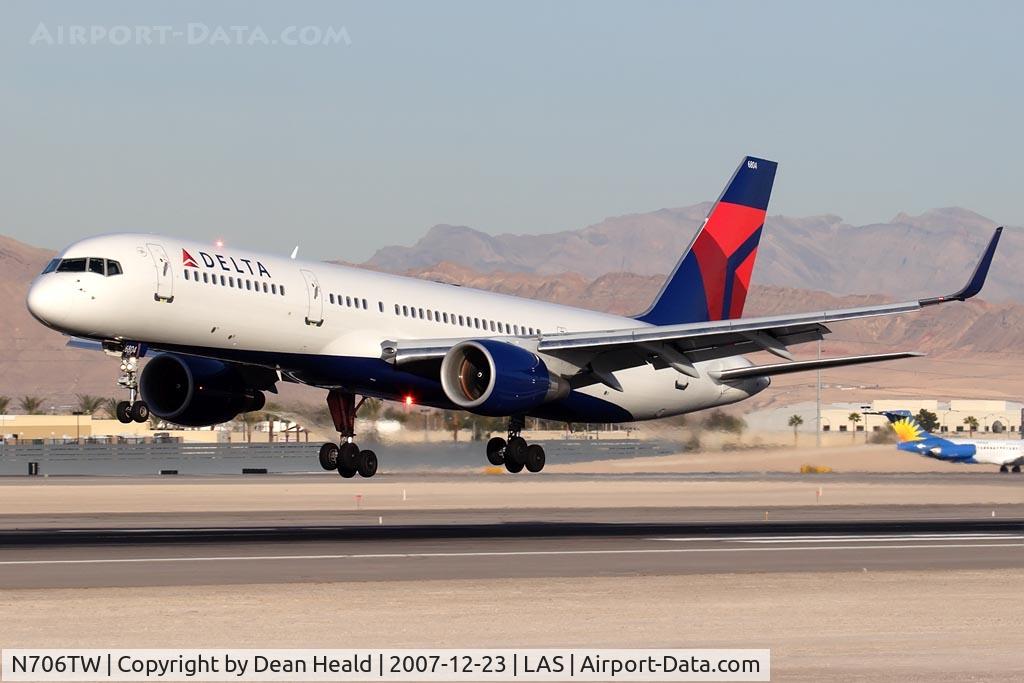 N706TW, 1997 Boeing 757-2Q8 C/N 28165, Delta Airlines N706TW (FLT DAL415) from New York John F Kennedy Int'l (KJFK) landing on RWY 25L. This aircraft served TWA from 1997-2001 until the merger with American. From 2001 to the summer of 2007 it served American, when it was acquired by Delta.