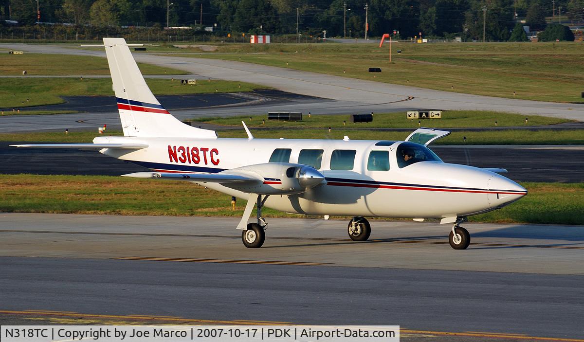 N318TC, 1976 Smith Aerostar 600 C/N 60-0316-117, @PDK