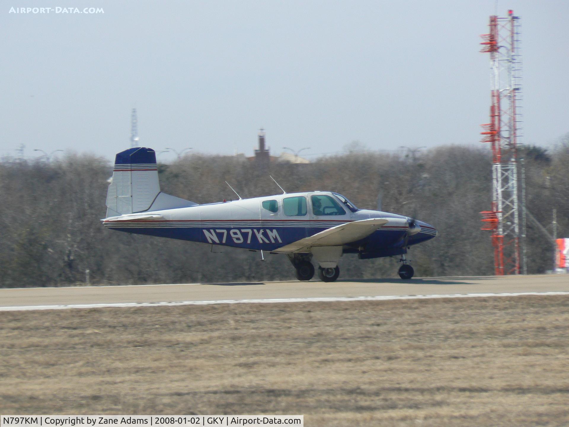 N797KM, 1959 Beech 95 C/N TD-282, Takoff from Arlington Municipal