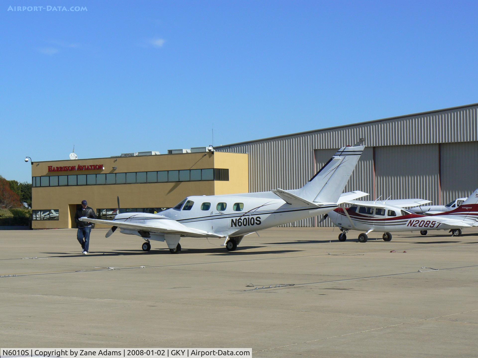 N6010S, 1975 Beech B-60 Duke C/N P-350, On the ramp at Arlington Municipal