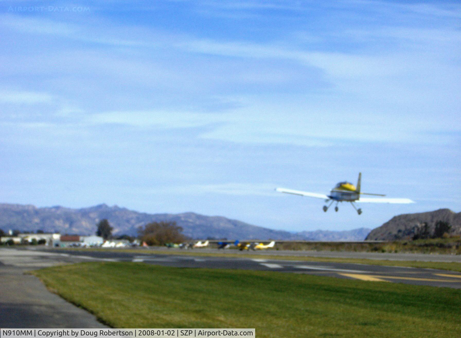 N910MM, 2004 Vans RV-9A C/N 90617, 2004 King VAN's RV-9A, Lycoming O-320, on short final for Rwy 04