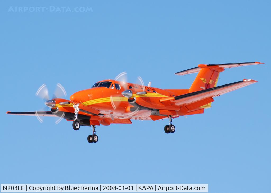 N203LG, 1981 Beech B200 King Air C/N BB-926, Final Approach to 17L (Flight for Life)