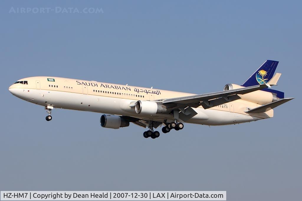 HZ-HM7, McDonnell Douglas MD-11 C/N 48532, Saudi Arabian HZ-HM7 MD-11 (FLT SVA7) from Shannon (EINN) on short-final to RWY 25L.
