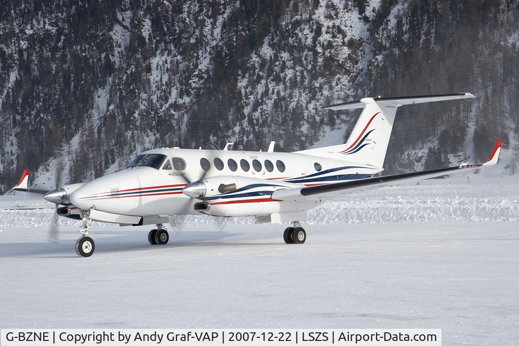 G-BZNE, 2000 Raytheon King Air 350 (B300) C/N FL-286, Beech B300