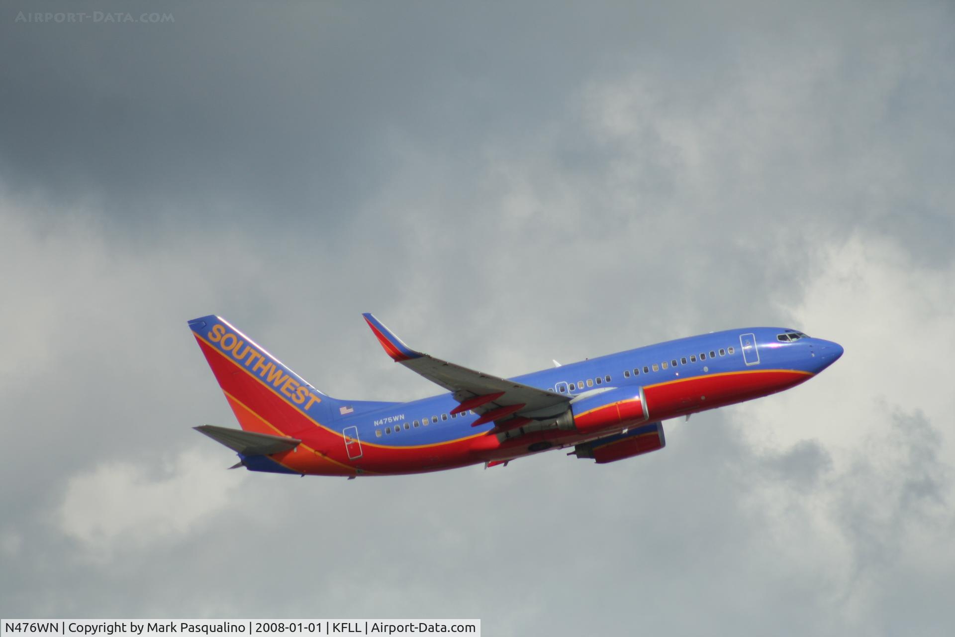 N476WN, 2004 Boeing 737-7H4 C/N 32475, Boeing 737-700